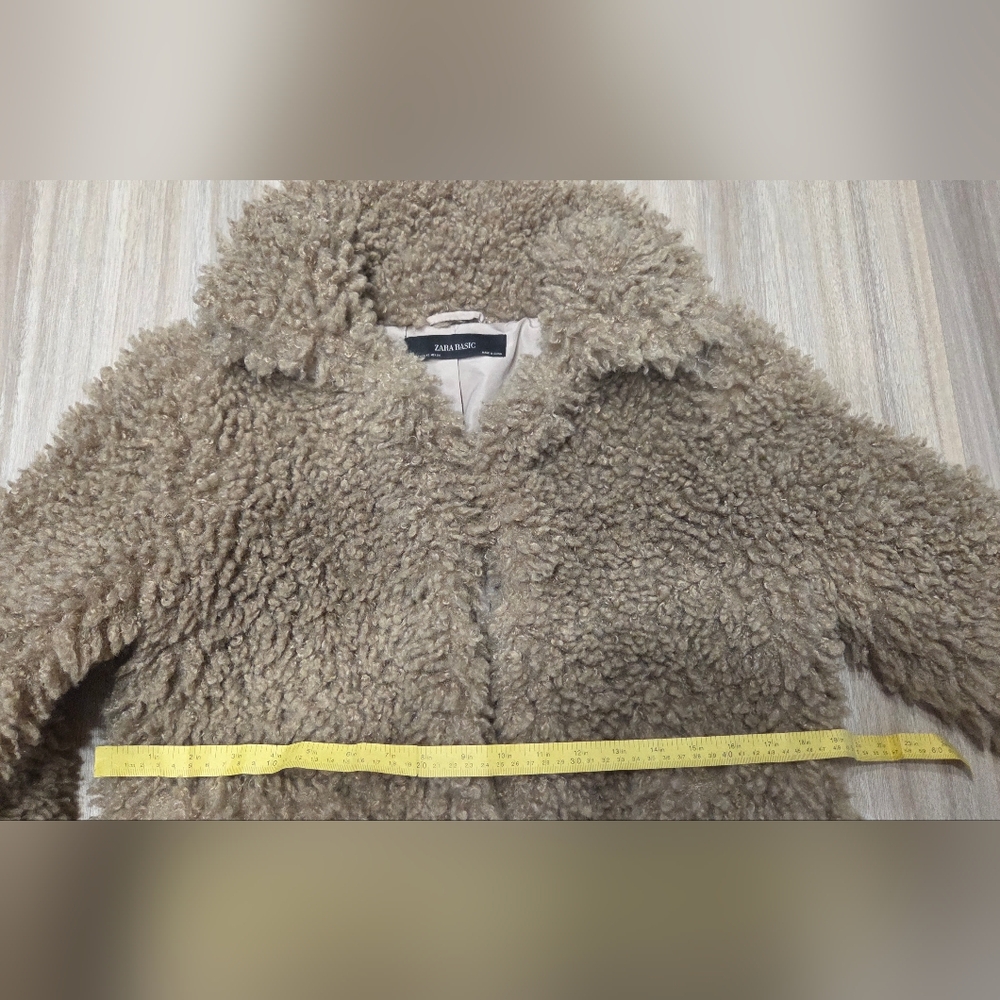 Zara Women's Cozy Tan Teddy Jacket - Picture 10 of 10